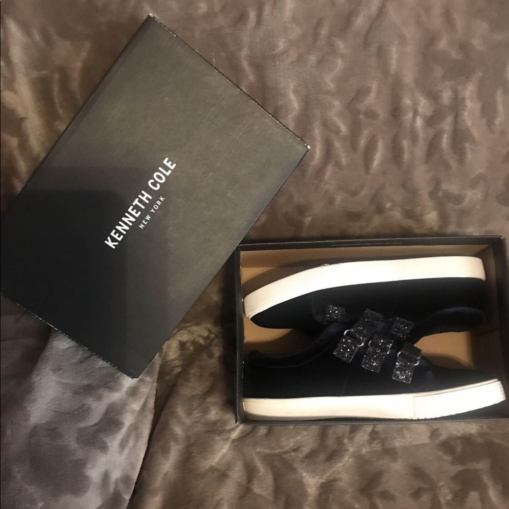 Kenneth Cole sneakers